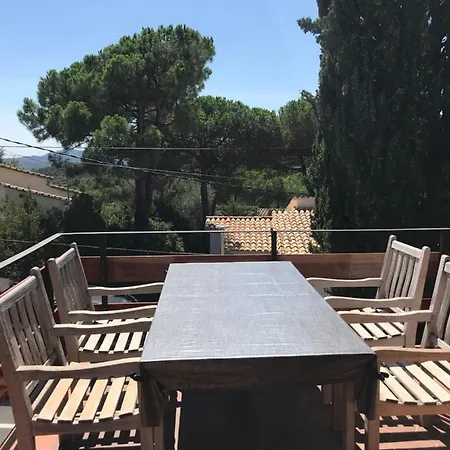 Villa 9 Carrer Llorer *